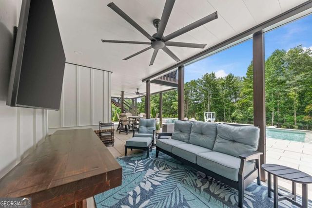 2218 Shoal Creek Road, Buford, GA 30518