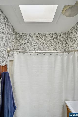 82 Hackensack Street 6, Wood Ridge, NJ 07075