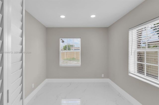 1660 W 26th St, Riviera Beach, FL 33404