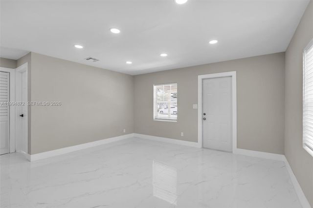 1660 W 26th St, Riviera Beach, FL 33404