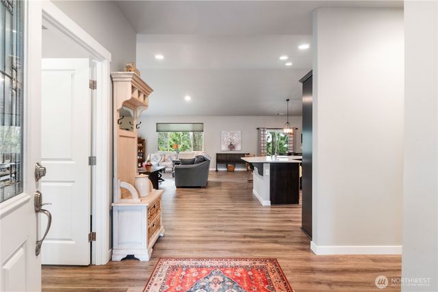 14528 Bingham Avenue E, Tacoma, WA 98446