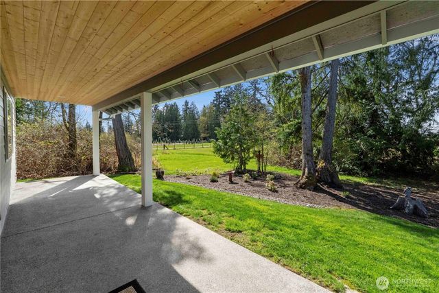14528 Bingham Avenue E, Tacoma, WA 98446