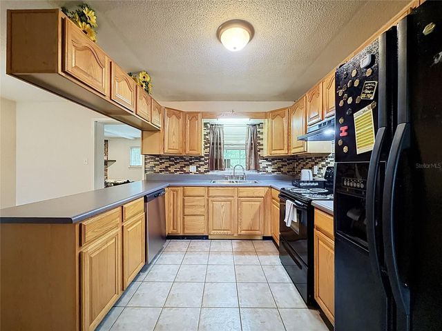 1809 NE 6TH STREET, Ocala, FL 34470