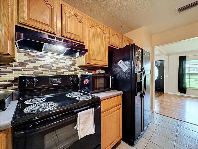 1809 NE 6TH STREET, Ocala, FL 34470