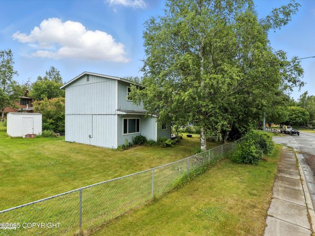 9801 Whitefish Circle, Anchorage, AK 99515