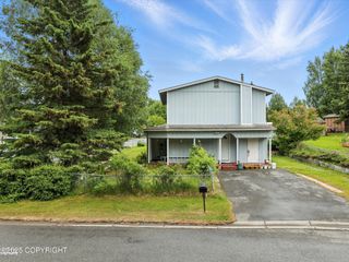 9801 Whitefish Circle, Anchorage, AK 99515