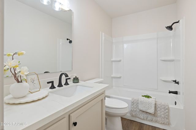 6090 Standard Mill Road, Rayne, LA 70578