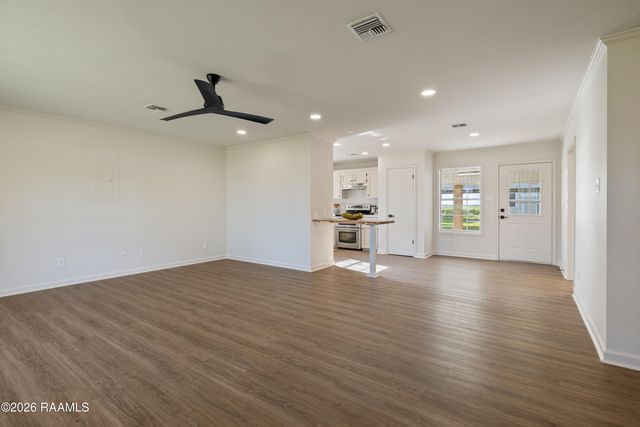 6090 Standard Mill Road, Rayne, LA 70578