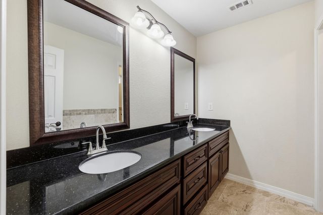 14314 N Cashel Oak Drive, Houston, TX 77069