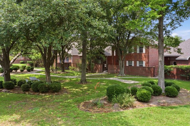 14314 N Cashel Oak Drive, Houston, TX 77069