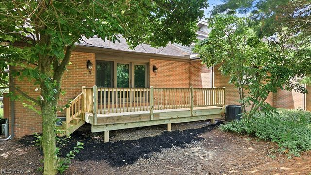 3721 Mercedes Place 10, Canfield, OH 44406