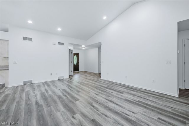 3721 Mercedes Place 10, Canfield, OH 44406