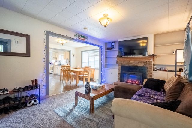 419 NW D Street, Grants Pass, OR 97526