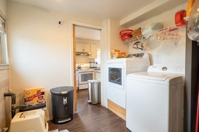419 NW D Street, Grants Pass, OR 97526