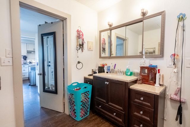 419 NW D Street, Grants Pass, OR 97526