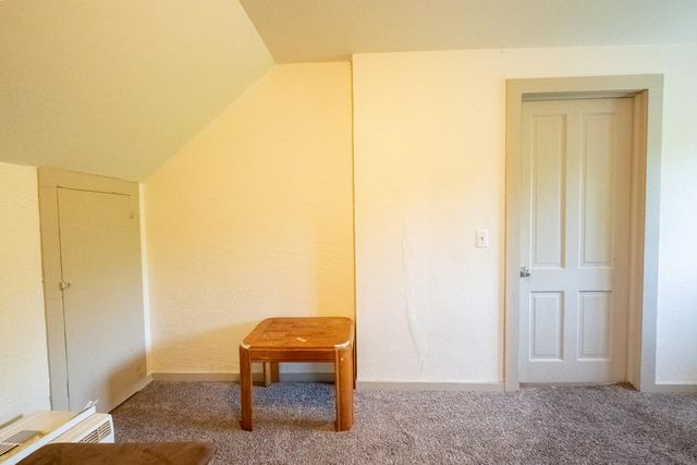 419 NW D Street, Grants Pass, OR 97526
