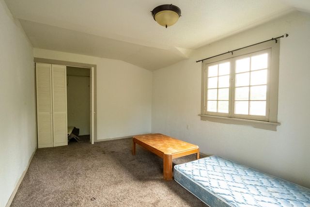 419 NW D Street, Grants Pass, OR 97526