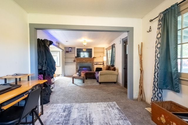 419 NW D Street, Grants Pass, OR 97526