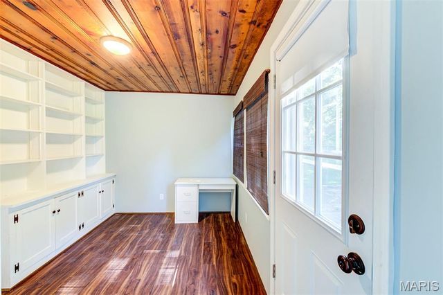 1008 Woodgate Drive, Kirkwood, MO 63122