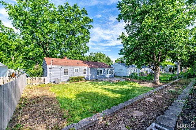 1008 Woodgate Drive, Kirkwood, MO 63122