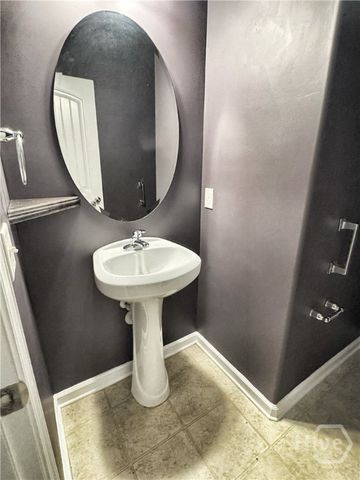 16 Millwood Lake Drive, Savannah, GA 31407