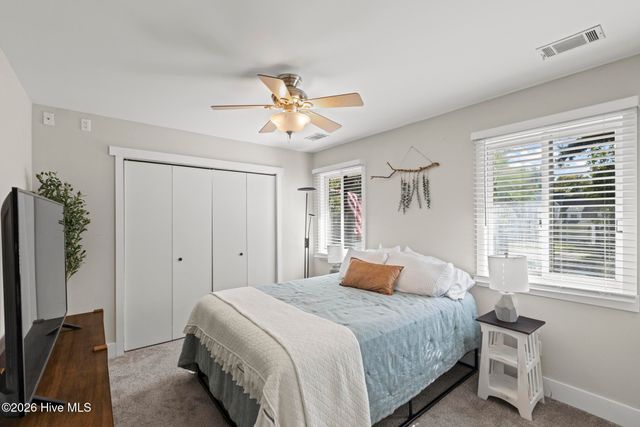 216 Hickory Lane, Hampstead, NC 28443