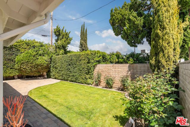 5496 Katherine Avenue, Sherman Oaks, CA 91401