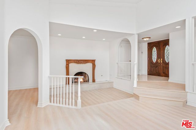 5496 Katherine Avenue, Sherman Oaks, CA 91401