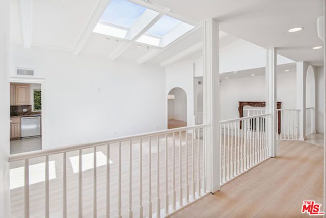 5496 Katherine Avenue, Sherman Oaks, CA 91401