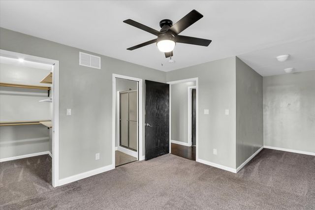 1644 County Road 200 Road, Seymour, IL 61875