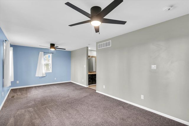 1644 County Road 200 Road, Seymour, IL 61875