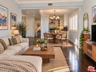 6645 W 86th Place 204, Los Angeles, CA 90045