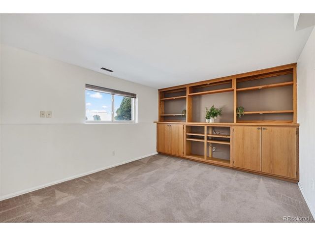 5015 Ivor Dr, Colorado Springs, CO 80916