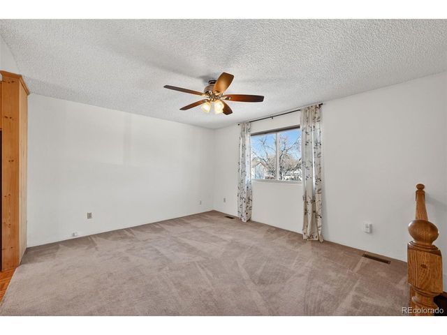 5015 Ivor Dr, Colorado Springs, CO 80916