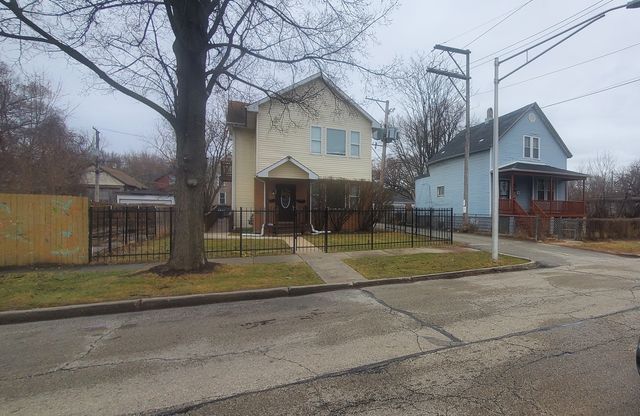 346 W 60th Street, Chicago, IL 60621