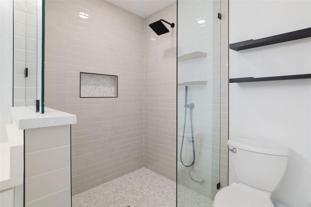 4500 Sarasota DR, Austin, TX 78749