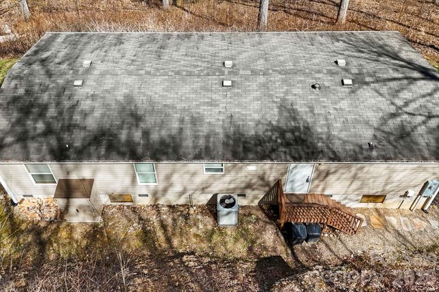 256 Inglewood Cove Road, Waynesville, NC 28786