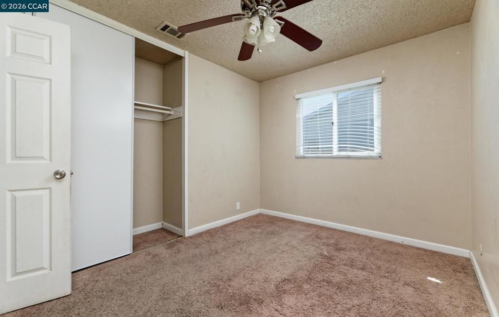 Image 13 of property listing at 154 Radcliffe Dr, Vallejo, CA 94589