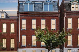 2205 S 11th Street, St Louis, MO 63104