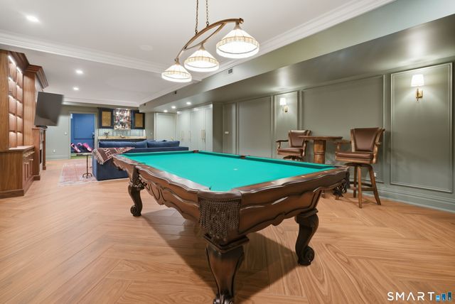 570 Unquowa Road, Fairfield, CT 06824