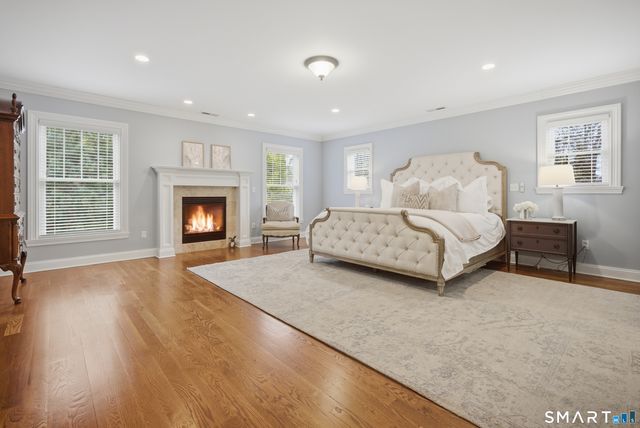 570 Unquowa Road, Fairfield, CT 06824