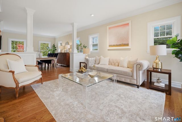 570 Unquowa Road, Fairfield, CT 06824