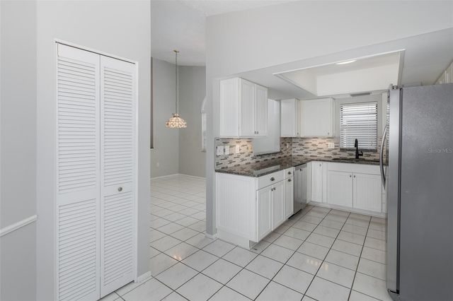 5508 SALEM SQUARE DRIVE S, Palm Harbor, FL 34685