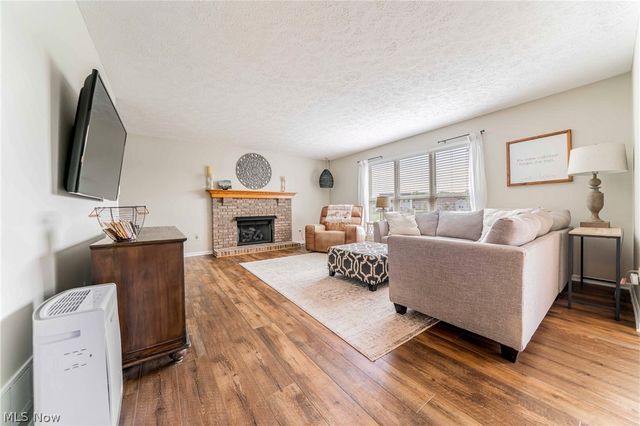 38327 Humphrey Circle, North Ridgeville, OH 44039