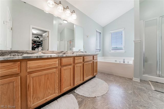 38327 Humphrey Circle, North Ridgeville, OH 44039