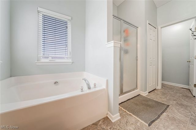 38327 Humphrey Circle, North Ridgeville, OH 44039