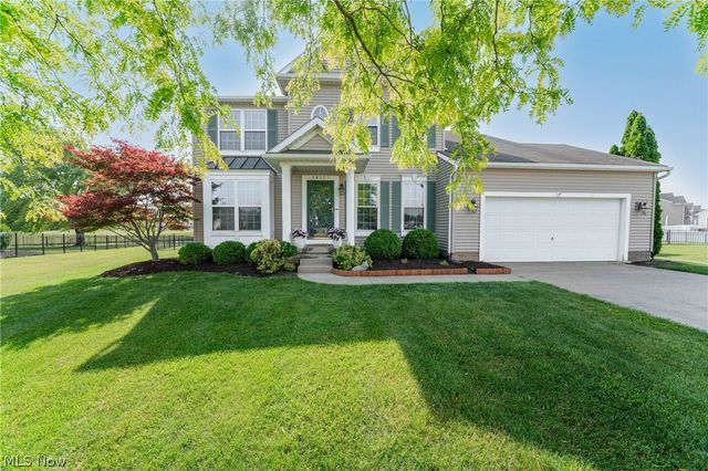 38327 Humphrey Circle, North Ridgeville, OH 44039