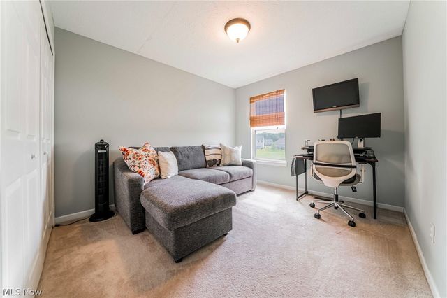 38327 Humphrey Circle, North Ridgeville, OH 44039