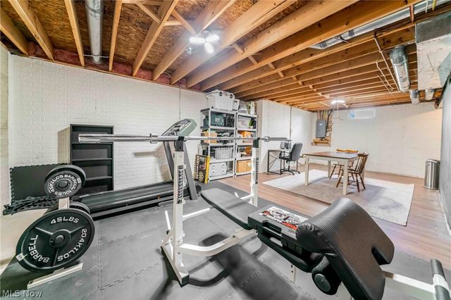 38327 Humphrey Circle, North Ridgeville, OH 44039