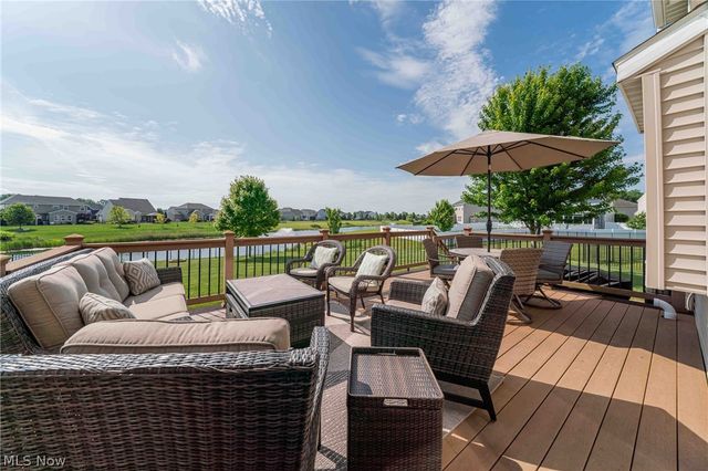 38327 Humphrey Circle, North Ridgeville, OH 44039